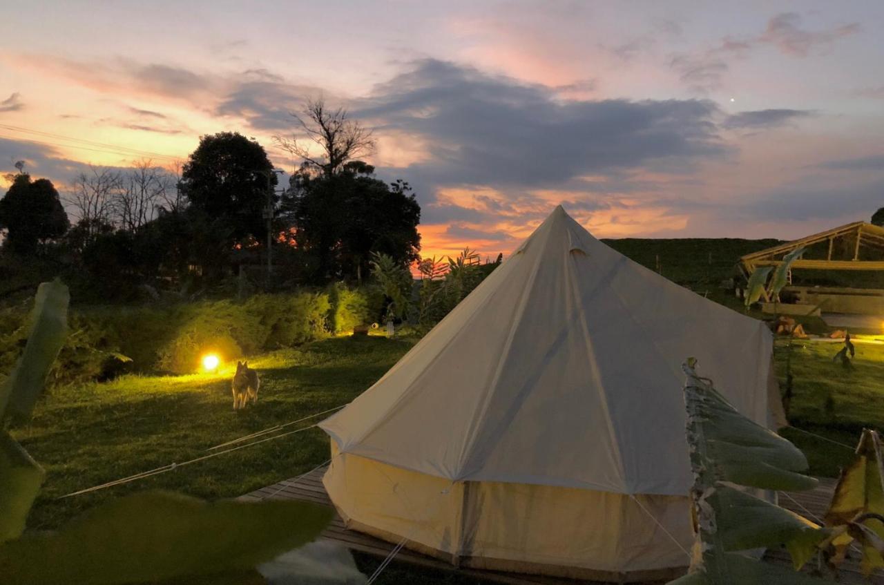 Отель Montana Glamping Саленто Экстерьер фото
