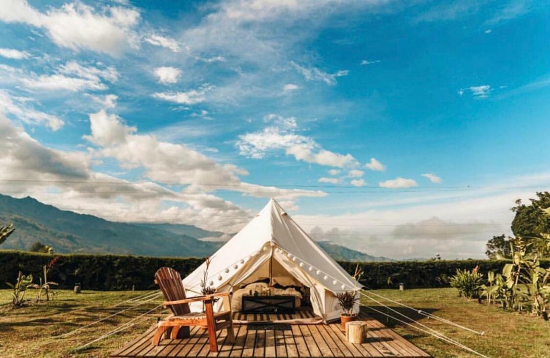 Отель Montana Glamping Саленто Экстерьер фото